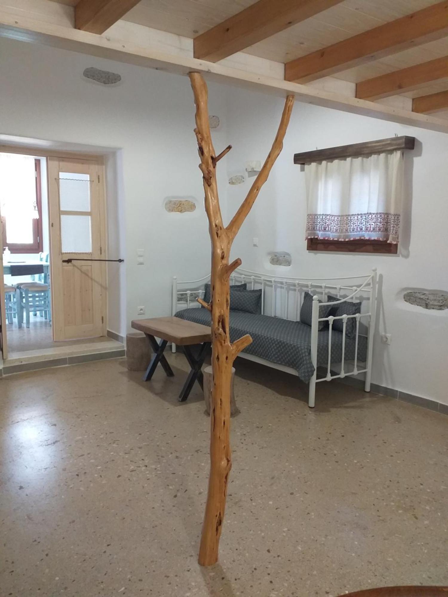 Imellos Apérathosz Szoba fotó